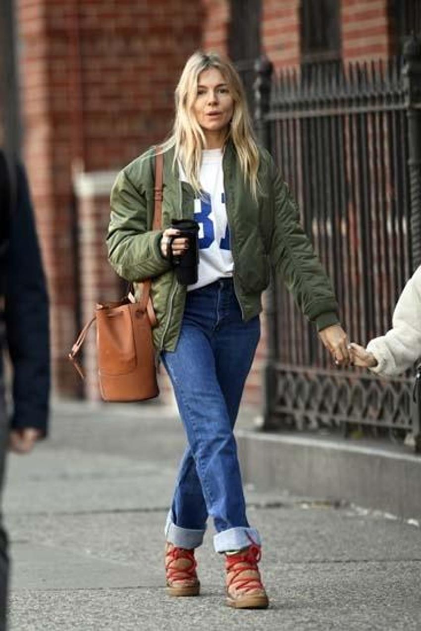 Oyuncu Sienna Miller yumurtalarını dondurduğunu açıkladı!