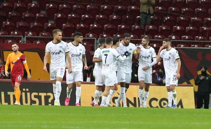 Galatasaray'da transfer gelişmesi! Kasımpaşa Galatasaray taraftarı olarak bilinen Umut Bozok'un fiyatını belirledi...