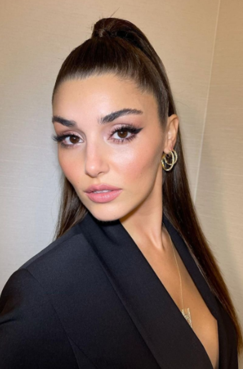 Hande Erçel'e Milano tatili dönüşü Kaan Yıldırım sorusu!