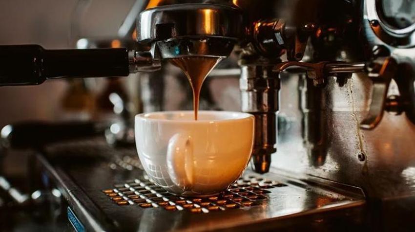İtalya'nın başkenti Roma Starbucks'a yenik düştü! İlk şube açıldı
