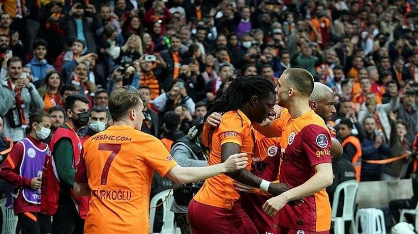 5'ini de Fatih Terim getirmişti! Burak Elmas'tan 80 milyon euro'luk transfer mirası