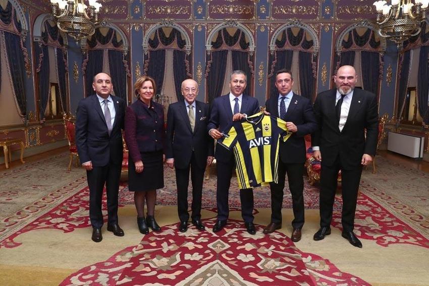 Dayanamadı ağzındaki baklayı çıkardı! 'Ali Koç'a darbe yapılacak'