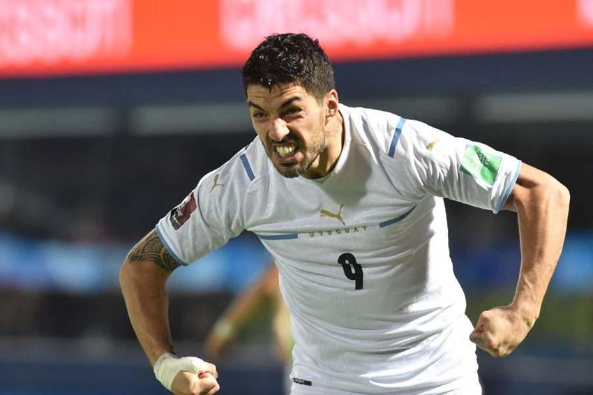Transferde Beşiktaş ile Fenerbahçe karşı karşıya! Luis Suarez'in menajeriyle temasa geçildi...