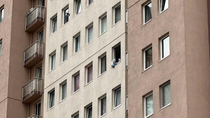 Kargo Grubunun eski solisti Koray Candemir'in annesi 9. kattan düşerek hayatını kaybetti!