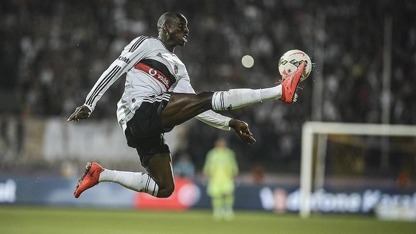 Adına şarkılar yapılmıştı! Beşiktaş'ın efsanesi, Valerien İsmael'in yardımcısı oldu