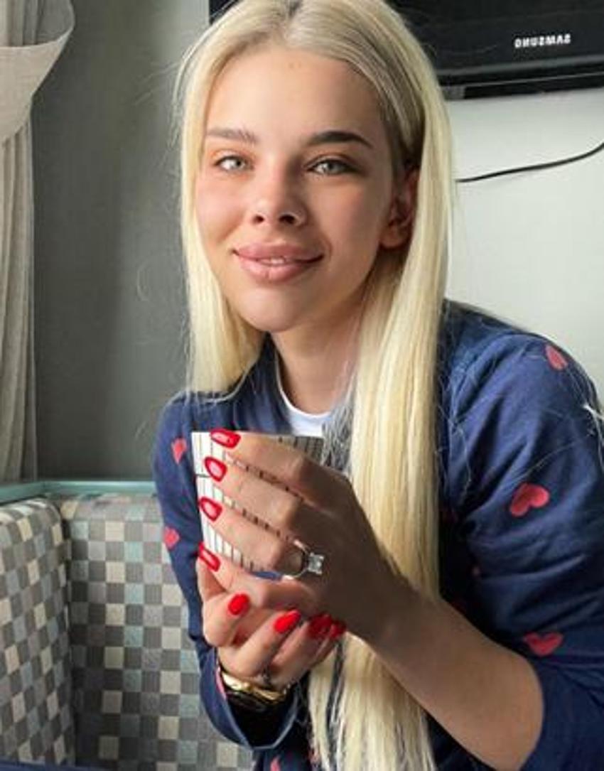 Sihirli Annem'in Tuğçe'si Damla Ersubaşı'dan estetik itirafı!