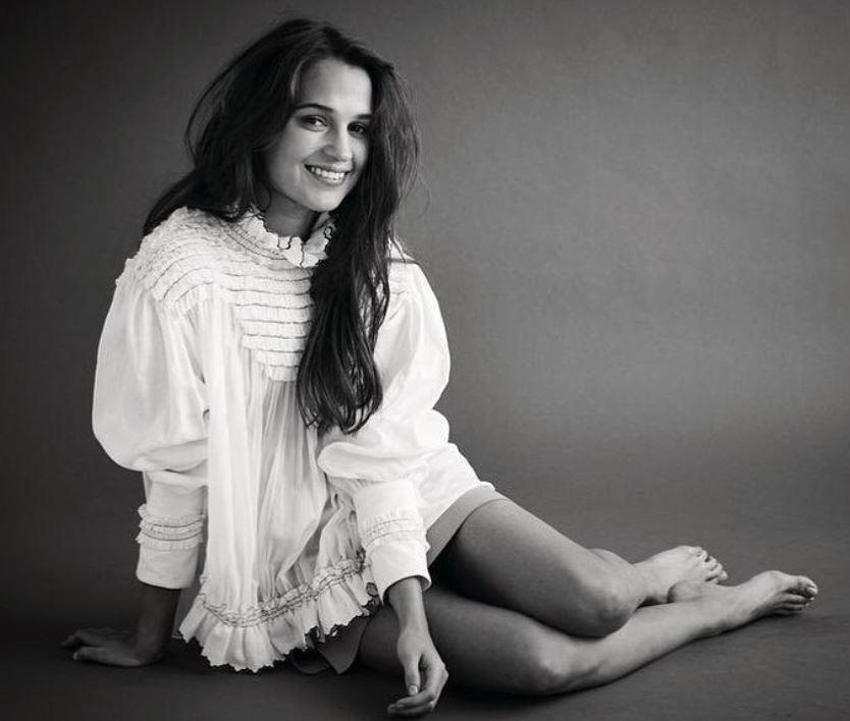Alicia Vikander'den sevişme sahnesi açıklaması: Kendimi korumasız hissettim!