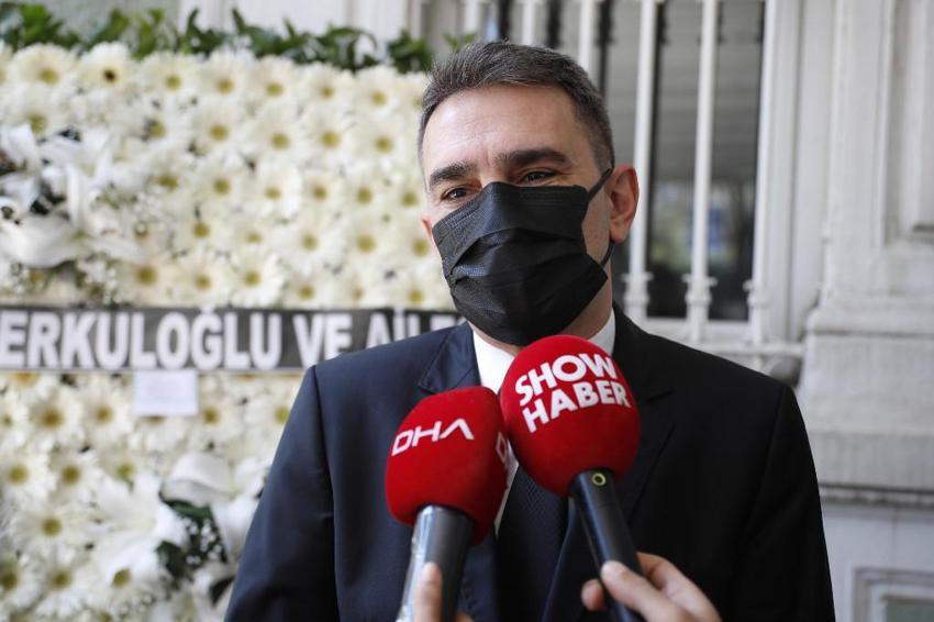 Kargo Grubu'nun eski solisti Koray Candemir'in acı günü! Annesi son yolculuğuna uğurlandı