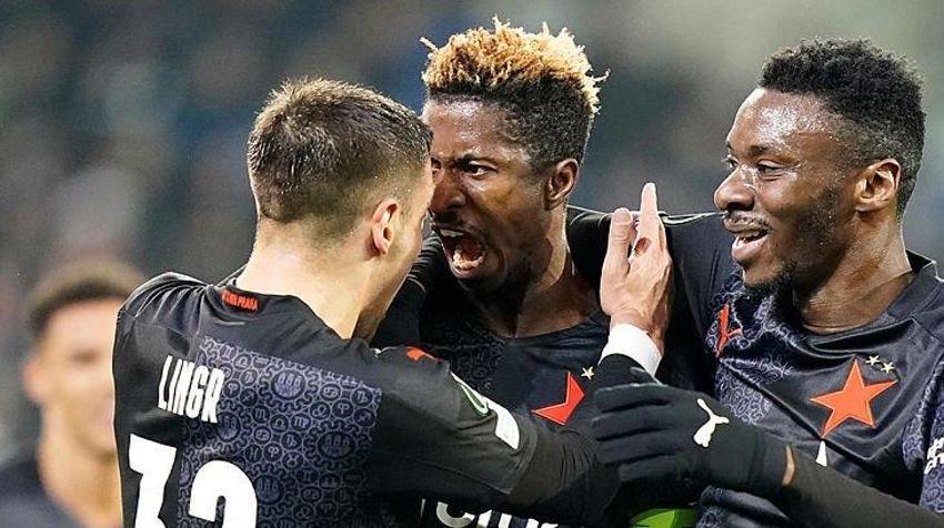 Ali Koç'tan garip transfer! Denizlispor ve Akhisarspor'dan kovulan golcüyü alıyor
