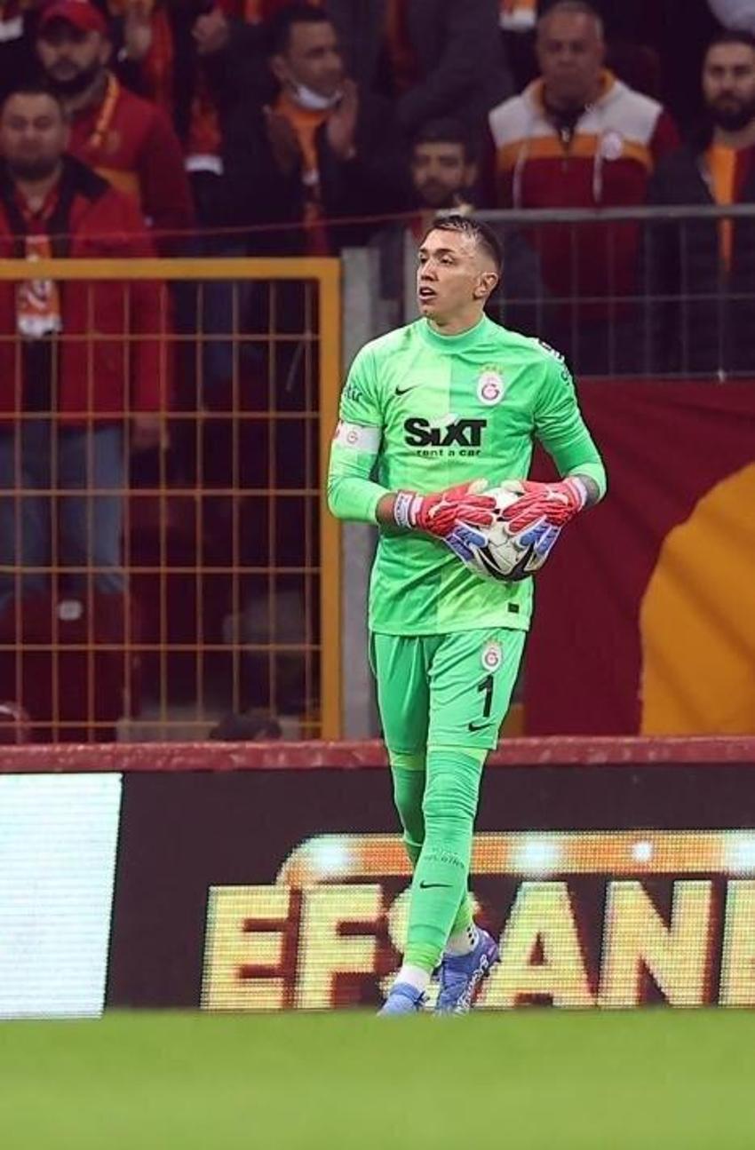 İntihar gibi derbi planı! Taraftar çileden çıkacak! Pulgar skandalı