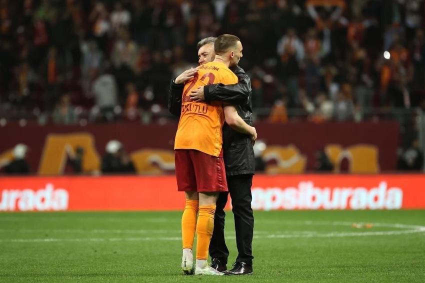 Meğer ilk transferini çoktan yapmış! Dünyaca ünlü golcünün kardeşi 4 gün sonra İstanbul'da