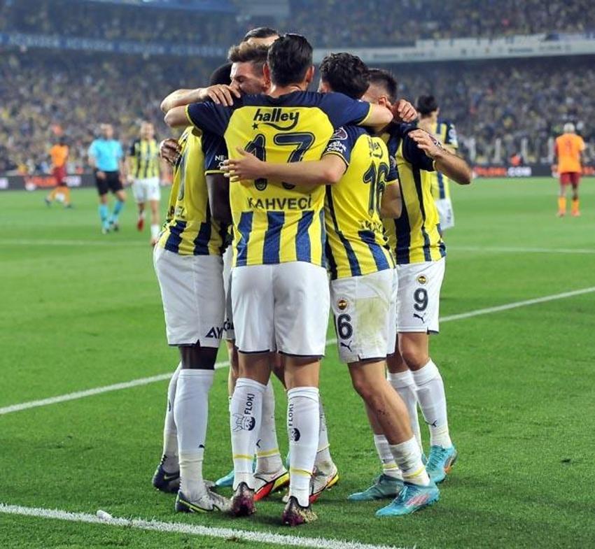Galatasaray'a yapılacak transfer sayısını açıkladı! Yeni başkana açık çağrı