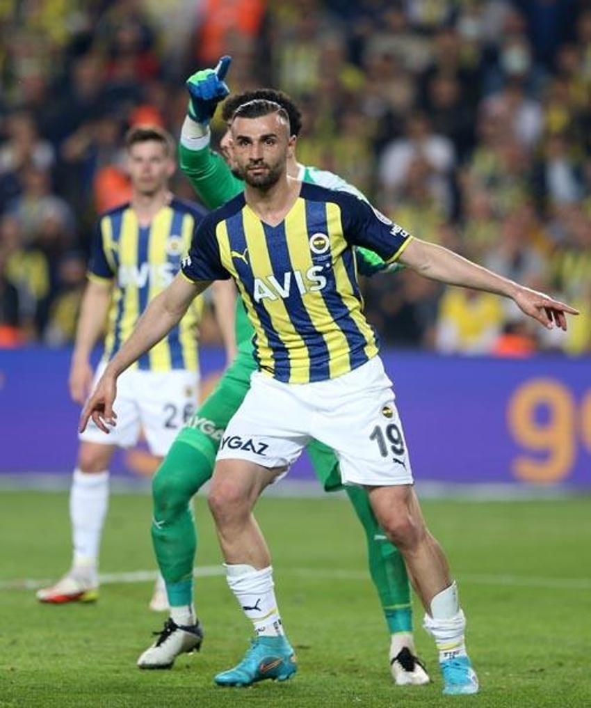 Galatasaray'a yapılacak transfer sayısını açıkladı! Yeni başkana açık çağrı