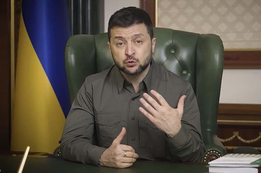 Ukrayna'nın doğusuna büyük bir saldırı gerçekleşebilir! 13 kilometrelik Rus askeri konvoyu uydudan görüntülendi...