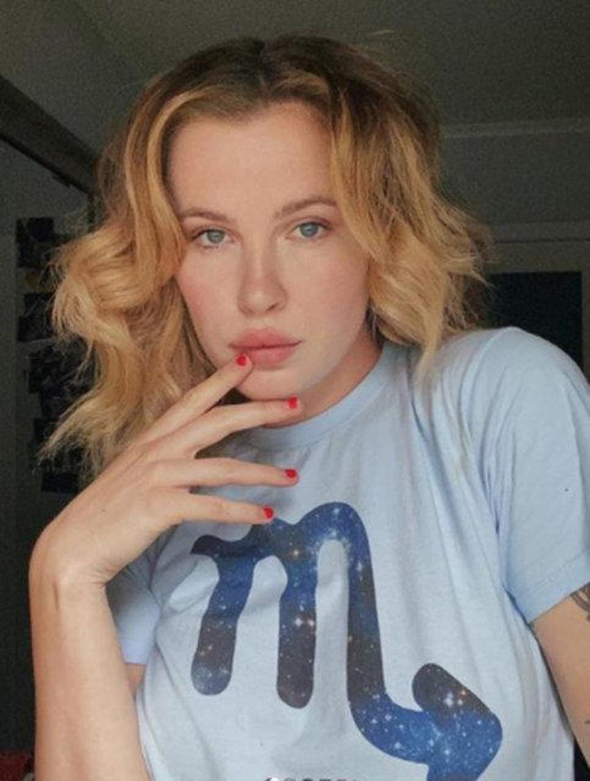 Ireland Baldwin: Babamın kaç çocuk yapacağı beni ilgilendirmez!