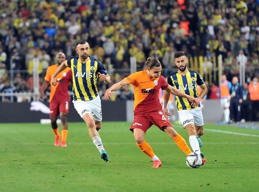 G.Saray'daki derbi skandalı açıkladı! Barcelona ve Beşiktaş maçlarından sonra Burak Elmas...