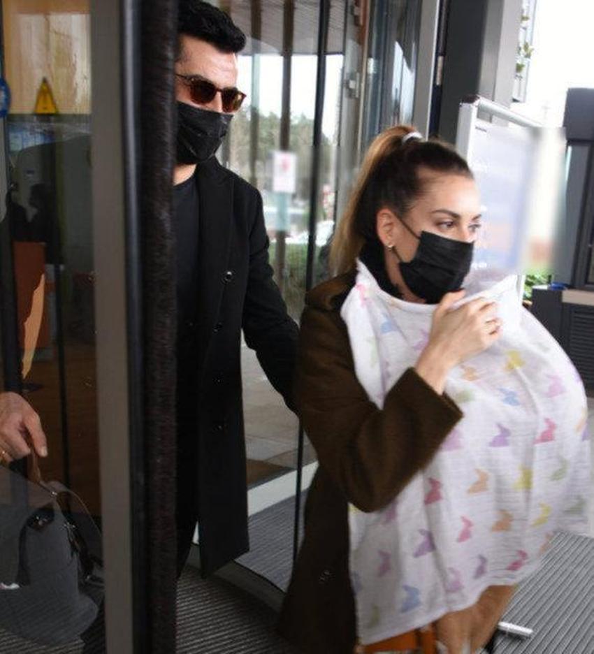 Sinem Kobal ile Kenan İmirzalıoğlu'nun yürüyüş keyfi!