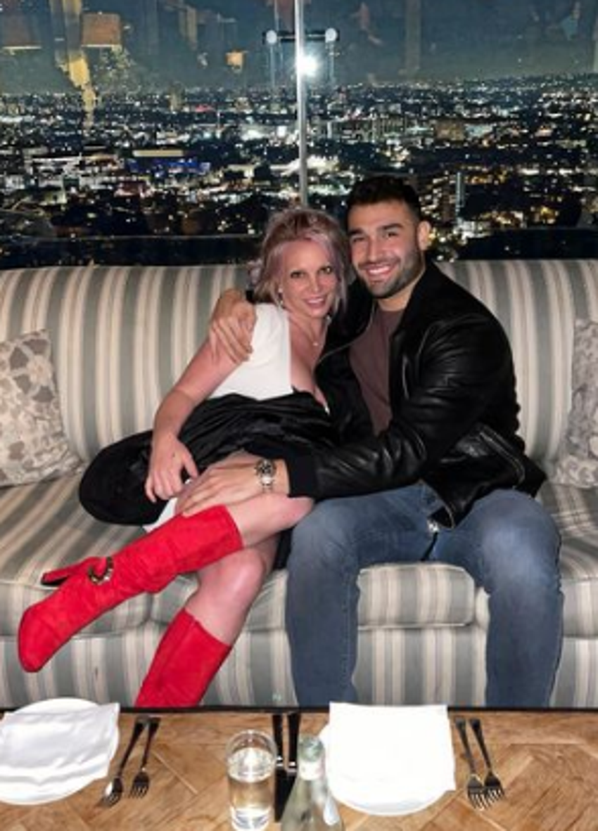 Britney Spears müjdeyi sosyal medyadan duyurdu! Bebek geliyor...