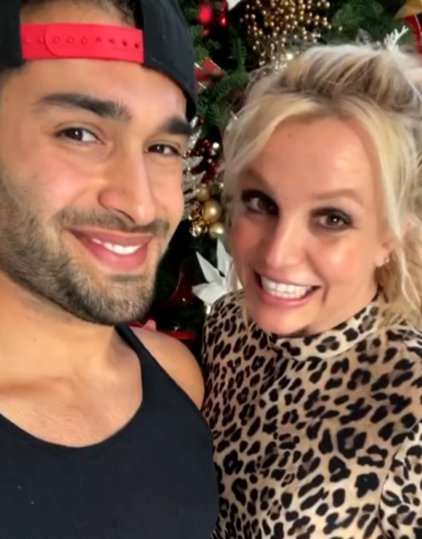 Britney Spears müjdeyi sosyal medyadan duyurdu! Bebek geliyor...
