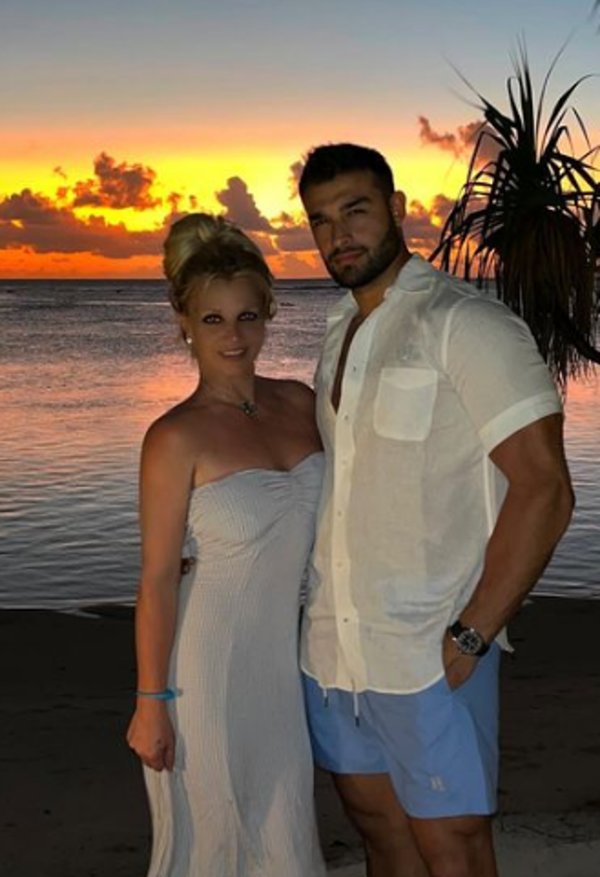 Britney Spears müjdeyi sosyal medyadan duyurdu! Bebek geliyor...