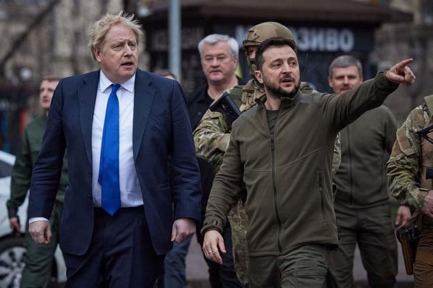 Putin 'Vururuz' demişti İsveç ve Finlandiya NATO'ya yeşil ışık yaktı! Rus füzeleri Helsinki'ye doğru yola çıktı...