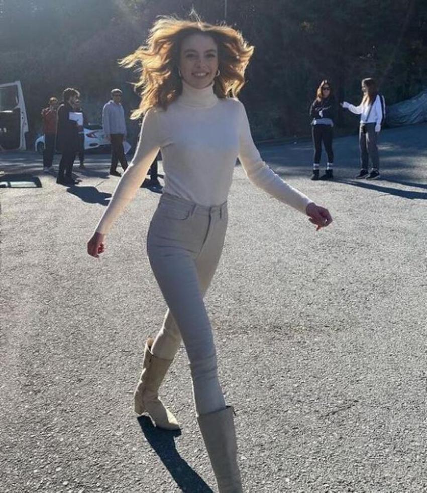 Melis Sezen gizemli erkek arkadaşıyla yakalandı! Şaşkınlığını gizleyemedi...