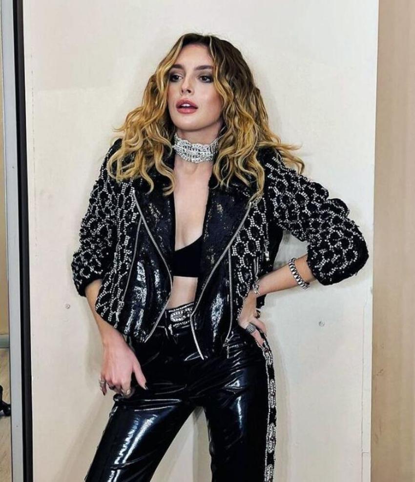 Melis Sezen gizemli erkek arkadaşıyla yakalandı! Şaşkınlığını gizleyemedi...