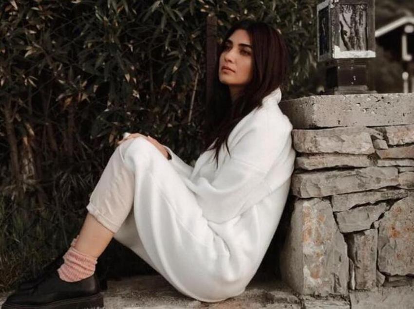 Tuba Büyüküstün'den Umut Evirgen'e gönderme! 'Aman Serenay duymasın'