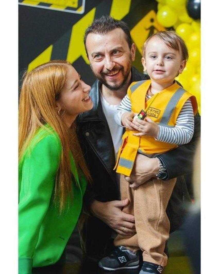 Hazal Kaya: Saç haberine güldük