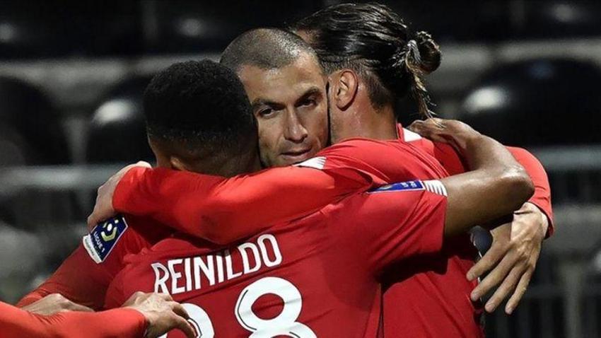 Galatasaray'da yeni dönem! Yeni teknik direktör Okan Buruk forvette Burak Yılmaz!