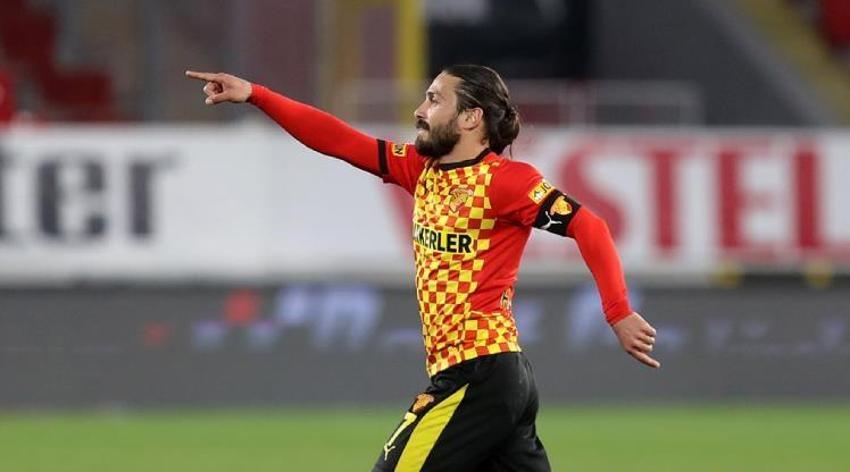25 maçta 26 gol! Sörloth dediler bambaşka bir forvetin işini bitirdiler!
