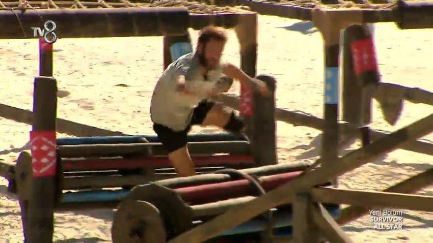 Survivor eleme adayı kim oldu? Survivor All Star hangi kim gitti, elendi? 15 Nisan Survivor'da birinci eleme adayı kim oldu? Survivor'da dokunulmazlığı kim kazandı, hangi takım...