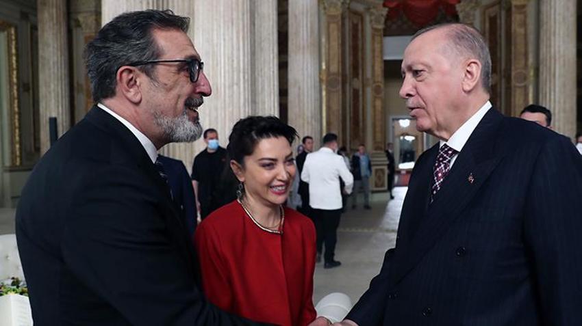 Cumhurbaşkanı Erdoğan, ünlü sanatçılarla iftarda bir araya geldi
