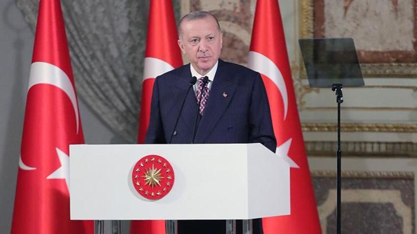 Cumhurbaşkanı Erdoğan, ünlü sanatçılarla iftarda bir araya geldi