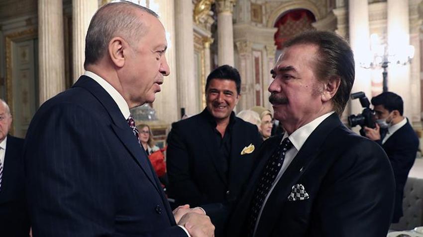 Cumhurbaşkanı Erdoğan, ünlü sanatçılarla iftarda bir araya geldi