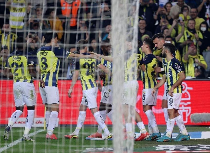 Mesut Özil'e gelen teklifi açıkladı ortalık yıkıldı! 'Yazılı olarak okudum...