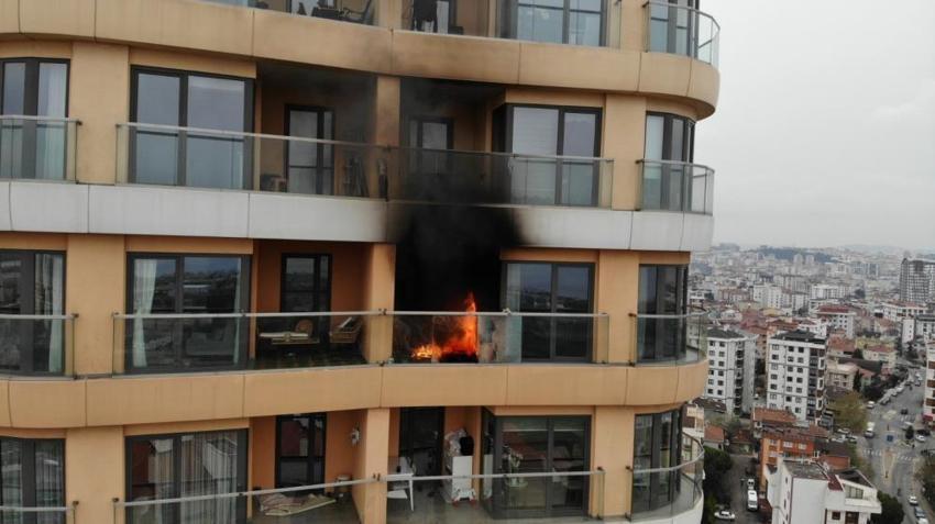 Kartal’da 34 katlı binada yangın