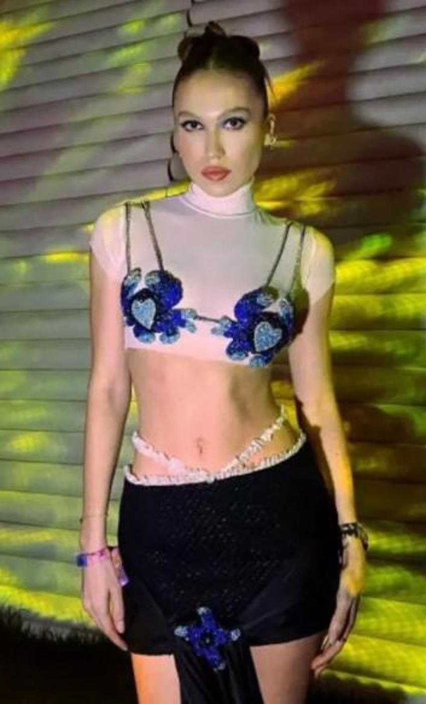 Coachella Festivali'nde ünlülerden cesur kıyafetler!