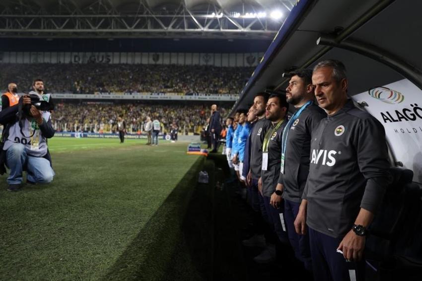 Ali Koç'tan yeni teknik direktör bombası! Slavia Prag maçından sonra...