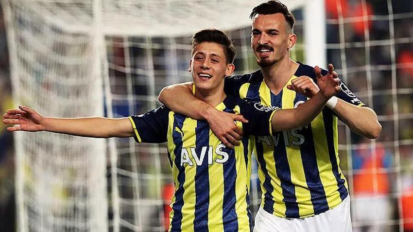 Ali Koç'tan yeni teknik direktör bombası! Slavia Prag maçından sonra...