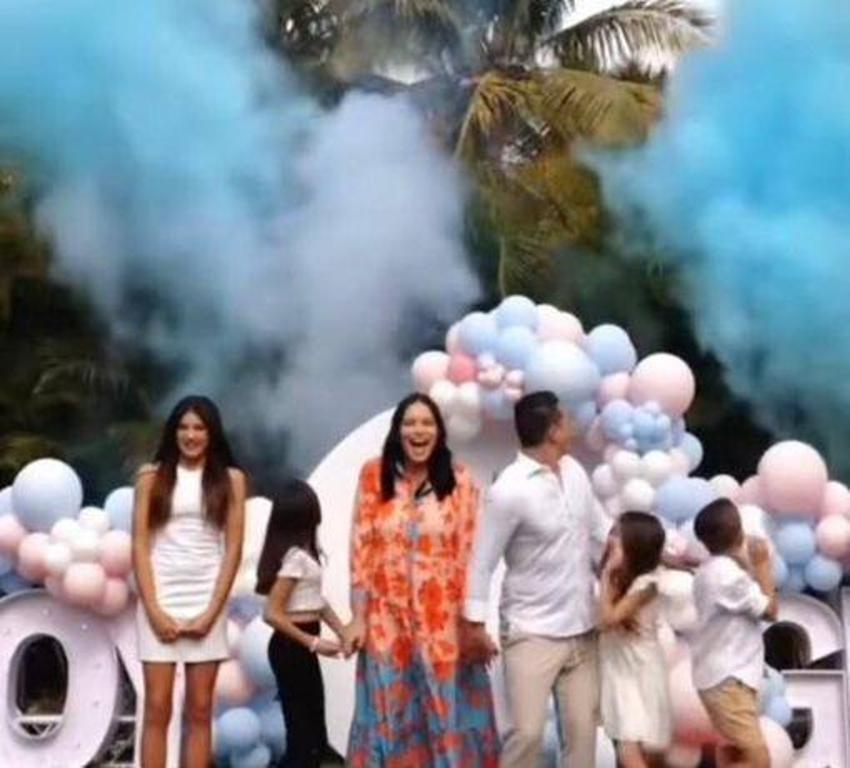 Adriana Lima ve Andre Lemmers çiftinin bebeklerinin cinsiyeti belli oldu!