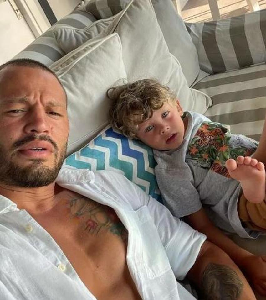 Survivor Avatar Atakan'ın eşi Serap Korkmaz göğüs dekolteli pozuyla büyüledi!