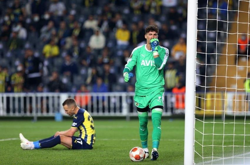Su şişesi gizemi ortaya çıktı! Yazılanlar şok etti! Altay Bayındır meğer...