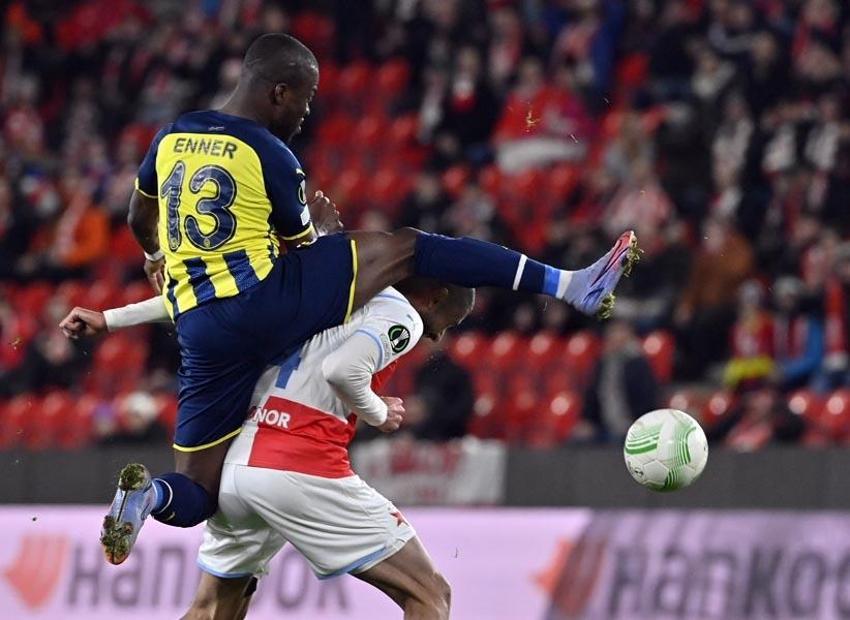 Fenerbahçe'de sulh! Yıldız futbolcu özür diledi İsmail Kartal onu affetti