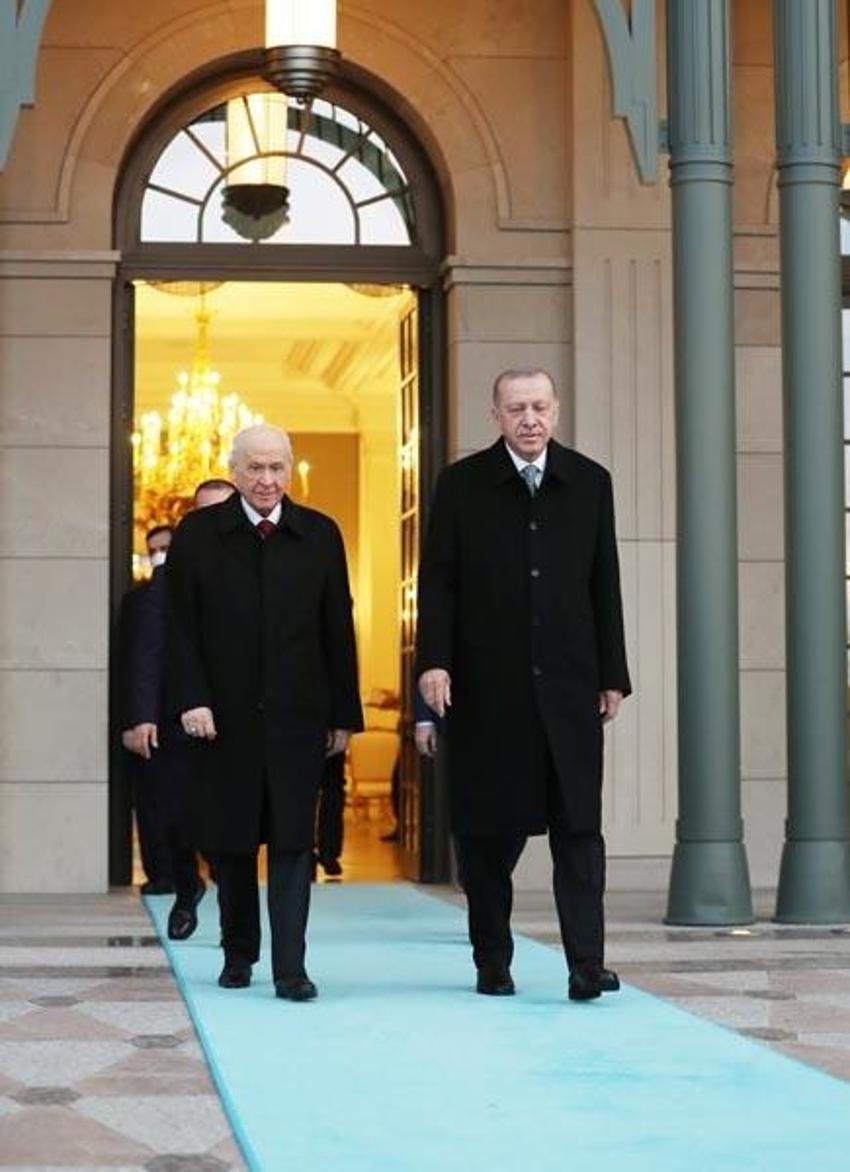 Cumhurbaşkanı Erdoğan ile MHP lideri Bahçeli iftarda bir araya geldi