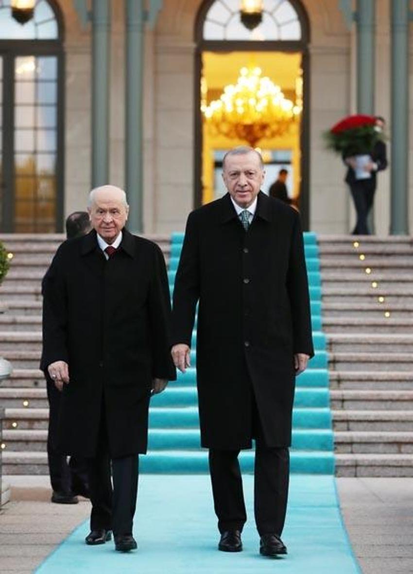 Cumhurbaşkanı Erdoğan ile MHP lideri Bahçeli iftarda bir araya geldi