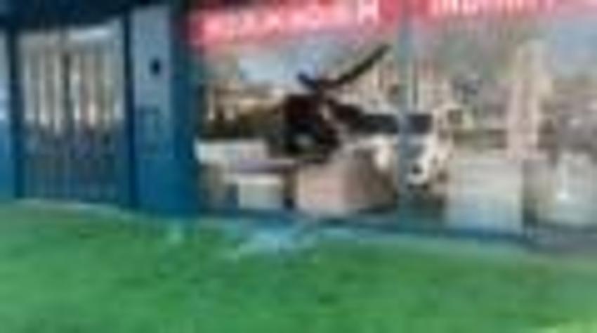Bursa'da infaz koruma memurlarını taşıyan otobüste patlama
