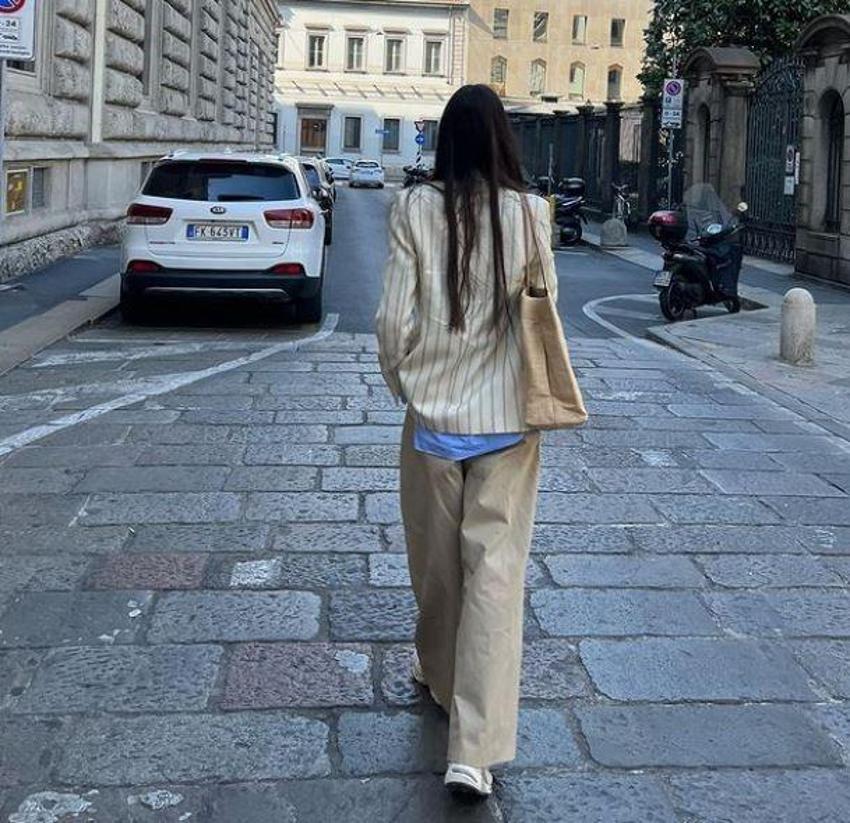 Yasemin Özilhan paylaşımıyla dikkat çekti! Stiline yorum yağdı...
