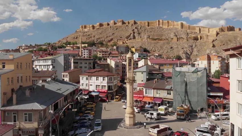 Türkiye'de nüfusu en kalabalık ilçe, 57 şehri geride bıraktı! İşte nüfusu en kalabalık ilçelerin listesi...