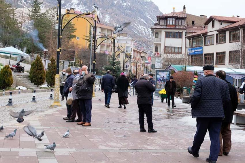 Türkiye'de nüfusu en kalabalık ilçe, 57 şehri geride bıraktı! İşte nüfusu en kalabalık ilçelerin listesi...
